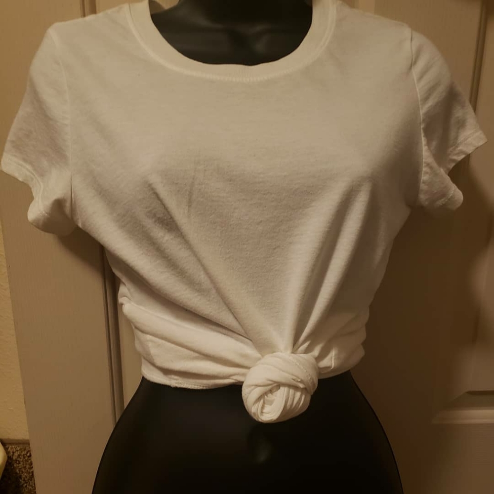 White tee